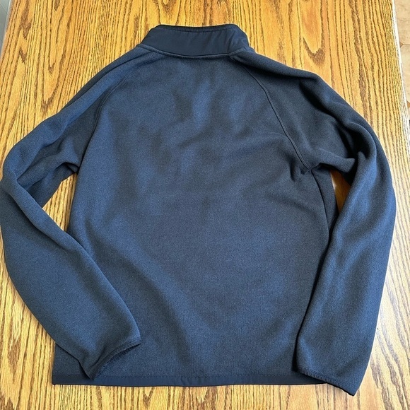 North Face Men’s Quarter Zip, Medium - Picture 4 of 4
